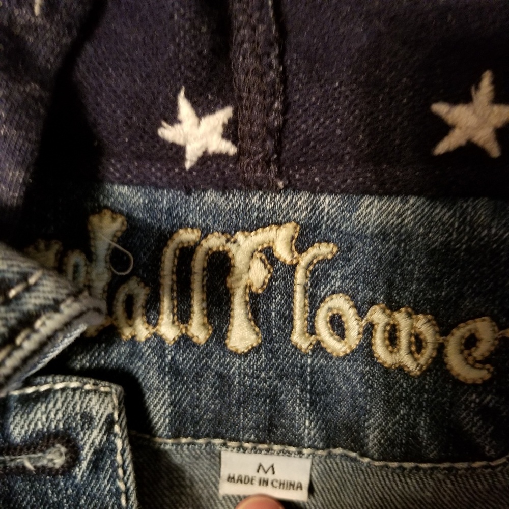 Wallflower denim vest and red tank top. - Picture 4 of 7